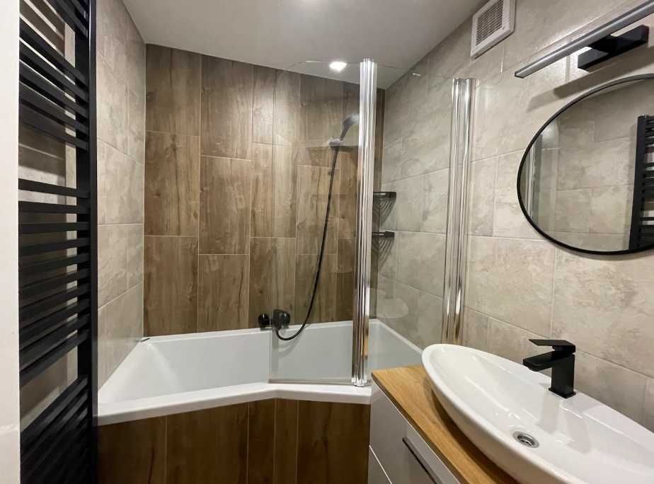 Дава се под наем Двустаен апартамент в Пловдив, Център - 55 кв.м за 175 € - Снимка #2