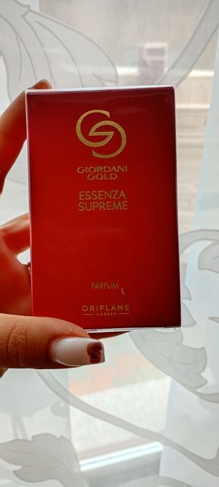 Vând Parfum Giordani Gold Essenza Supreme 50 ml – Nou, Sigilat