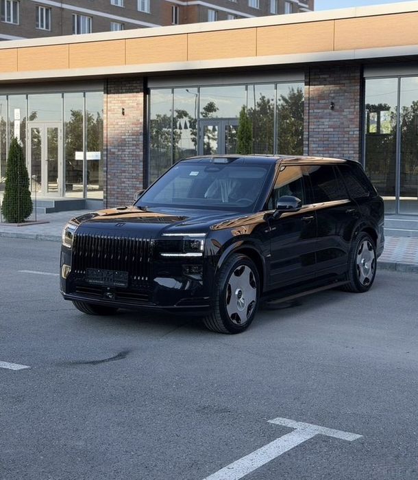 ZEEKR 9X Black edition