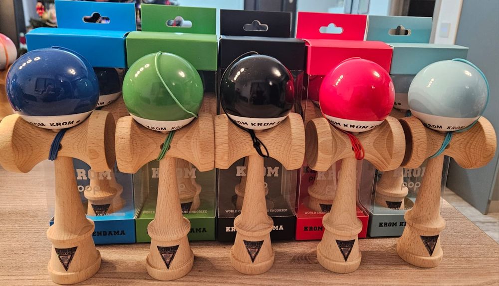 Kemdama KROM Pop "warp hole"