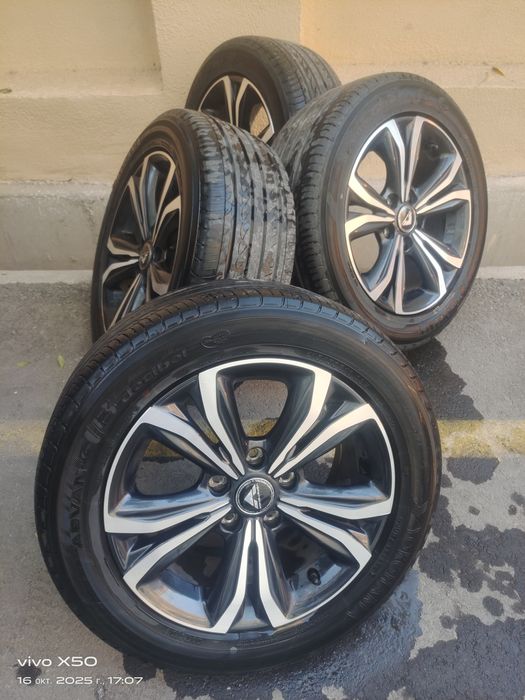 Диски и шины. Diska Balon Honda Crider 215/55/16 YOKOHAMA Radnoy balon