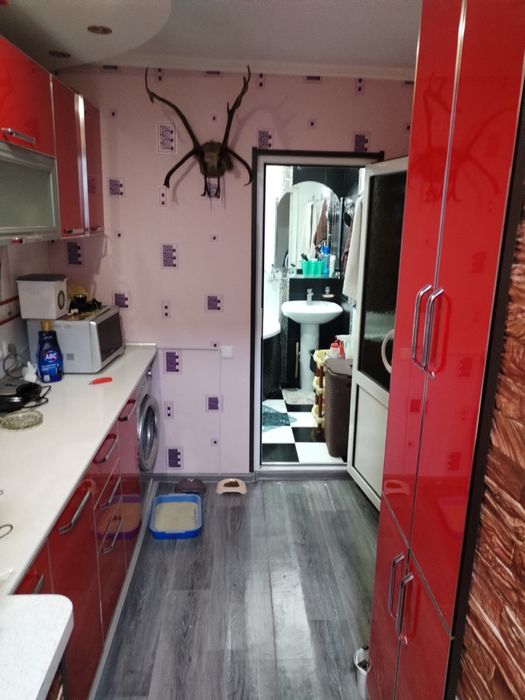 Продам 3х комнатню квартиру