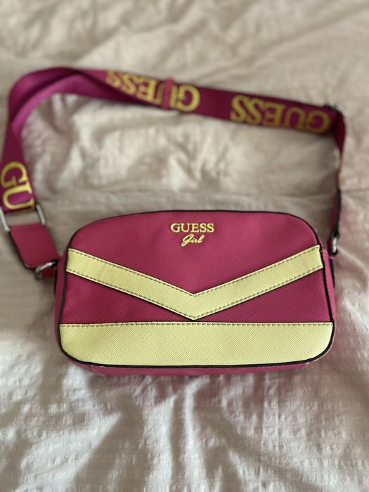 Малка детска чанта Guess