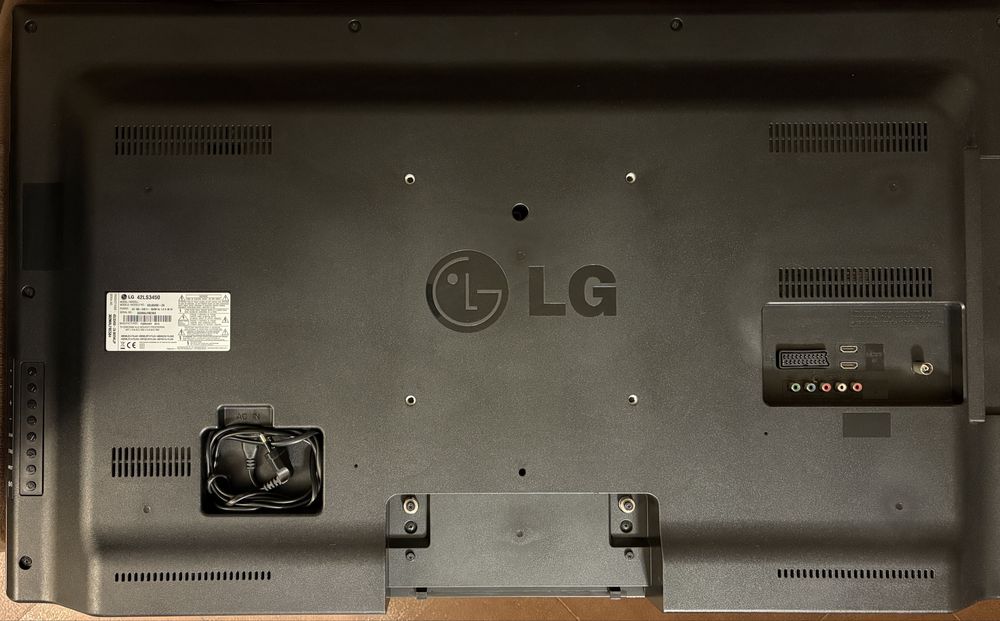 TV LG 42LS3450 (106 cm)