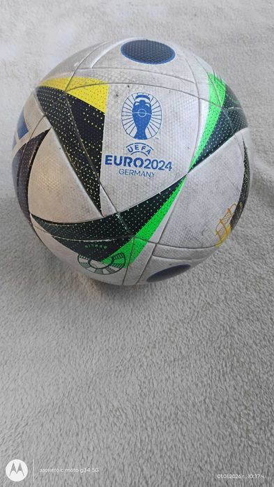 Футболна топка Adidas Euro 2024