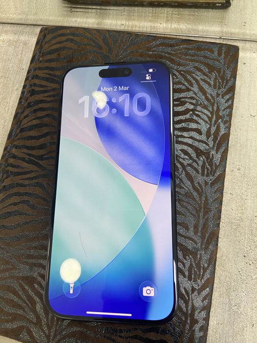 Iphone15 pro ,100% батерия