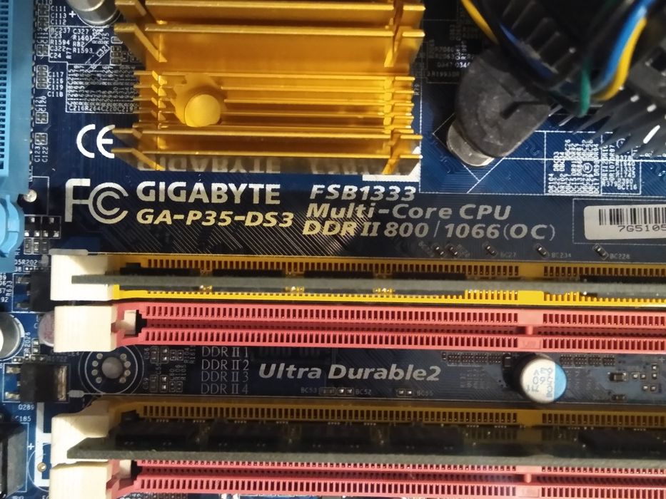 Placa baza gigabyte