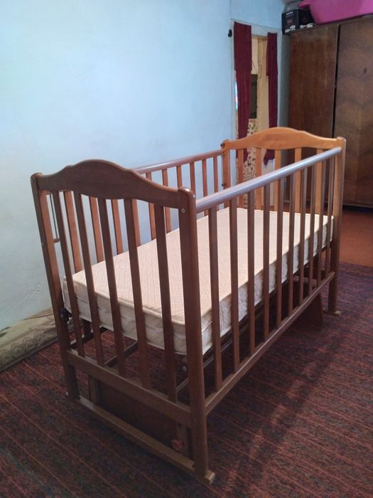 Детский манеж с ортопедическим матрацом