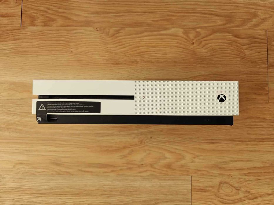 Consola MICROSOFT Xbox One S 500GB alba + controller alb