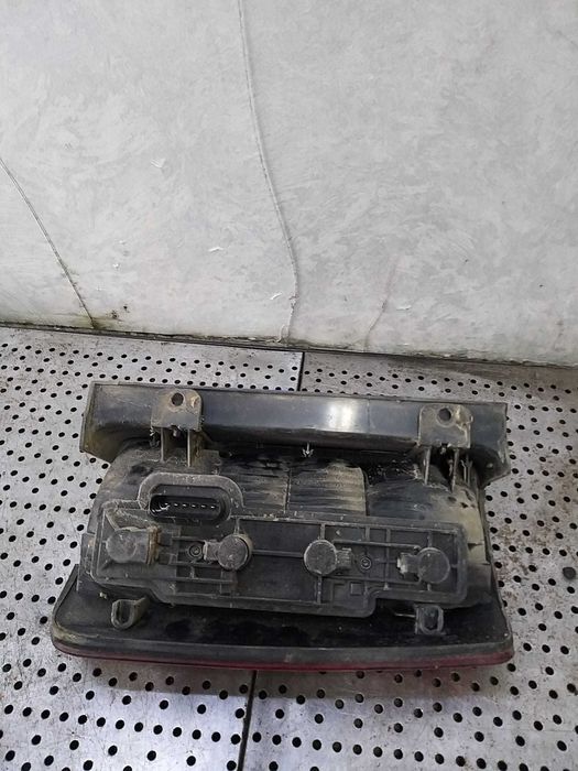 Stop tripla lampa stanga vw caddy 3 2k 2c 2k0945257a 4vex13n005ab