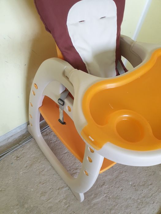 Scaun papa bebeluș .