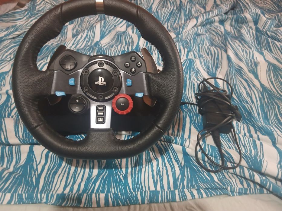 Vand Logitech G29 stare foarte buna PREDARE PERSONALA IN BUZAU