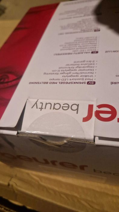 Чисто ново козмечитно огледало Beurer BS 49