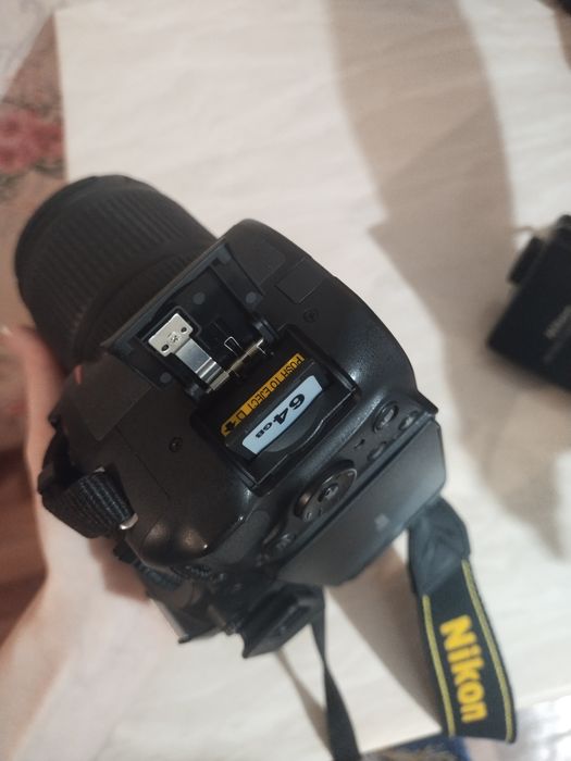 Фотоаппарат зеркальный Nikon D5200