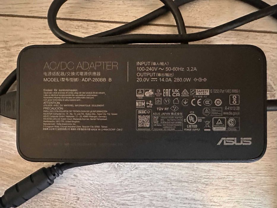 Laptop ROG Strix G16