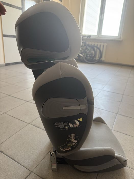 Продам автокресло Cybex