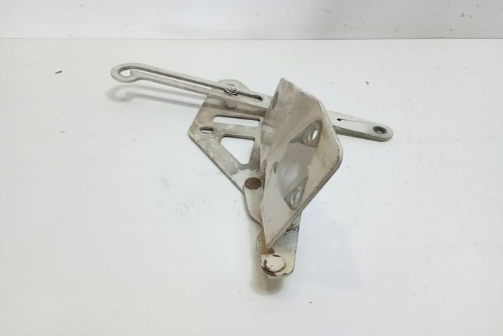 Balama capota dreapta 2D0823302B Volkswagen VW LT35 generatia 2