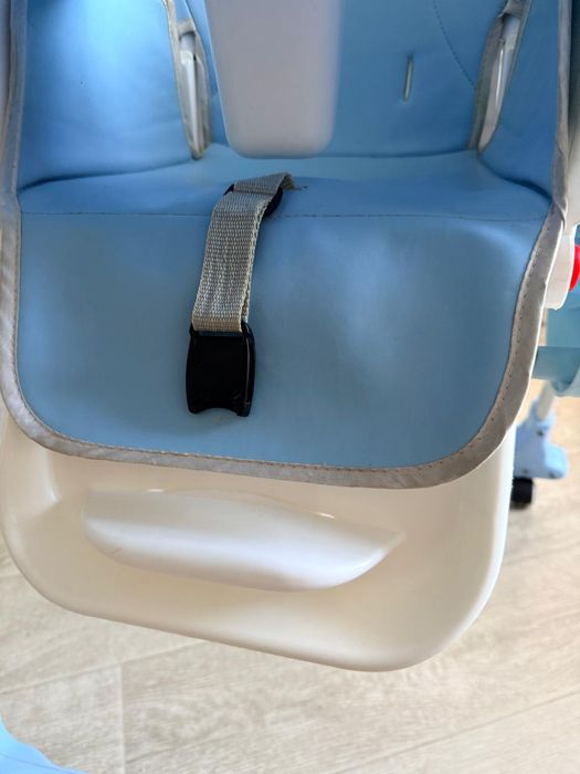 Детский стул для кормления.