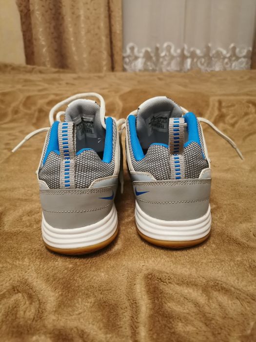 Adidasi Nike nr 38.5