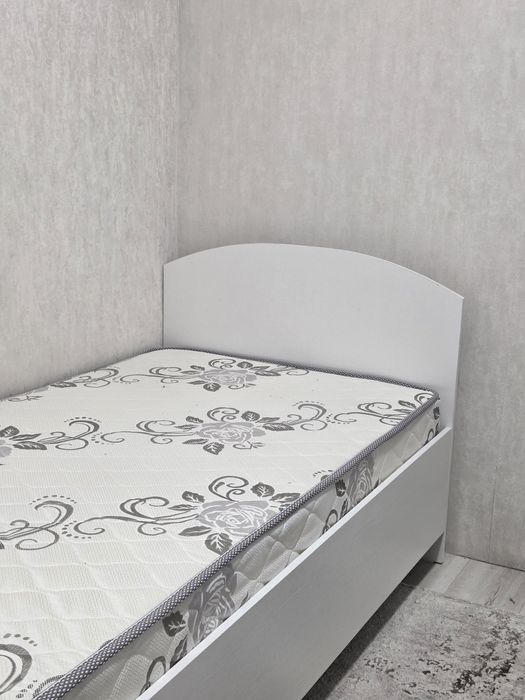 Кровать односпальная