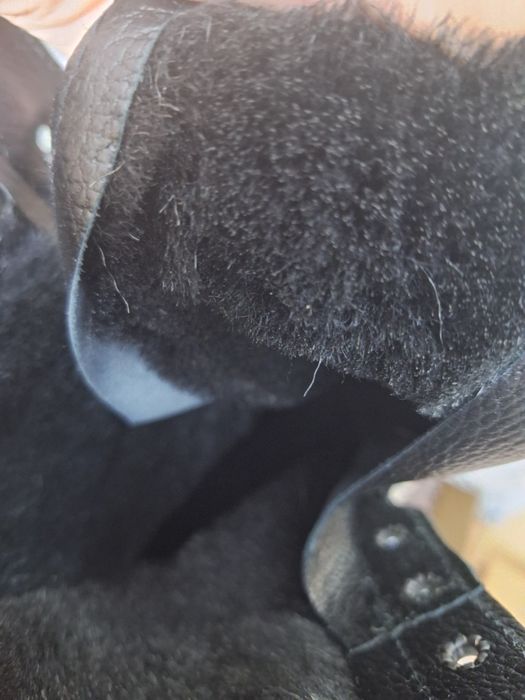 Продам берцы новые меховые