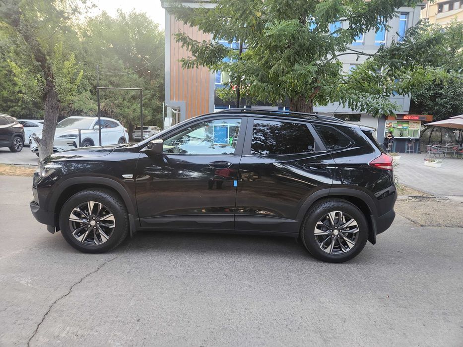 Chevrolet Tracker LS 2023, Газ Пропан