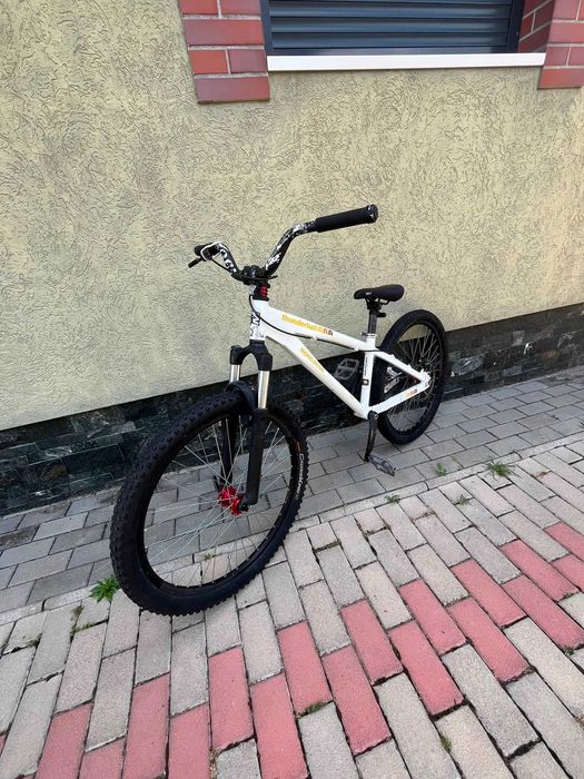vand dirt jumper fara nicio problema