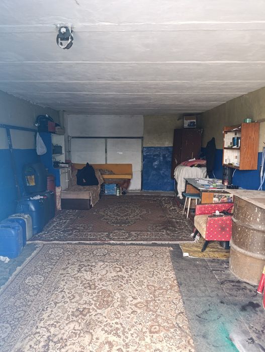 Продам гараж 14 микр
