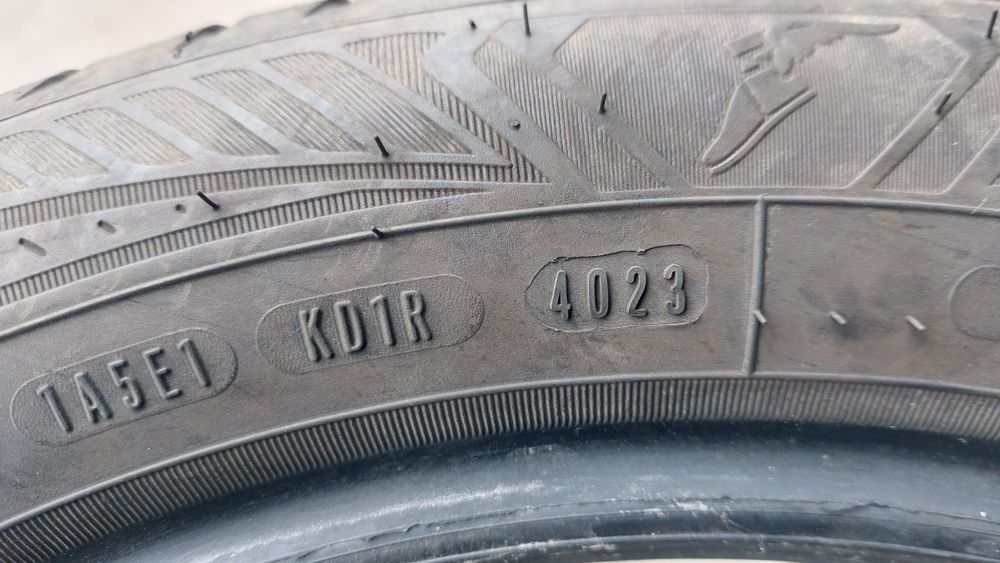 Всесезонни гуми 205/55/17 Goodyear Vector4Seasons 2 броя