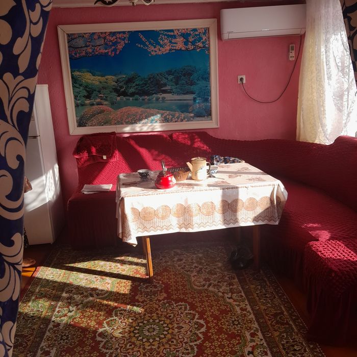 Uy sotiladi 4 xona Kuchlukda