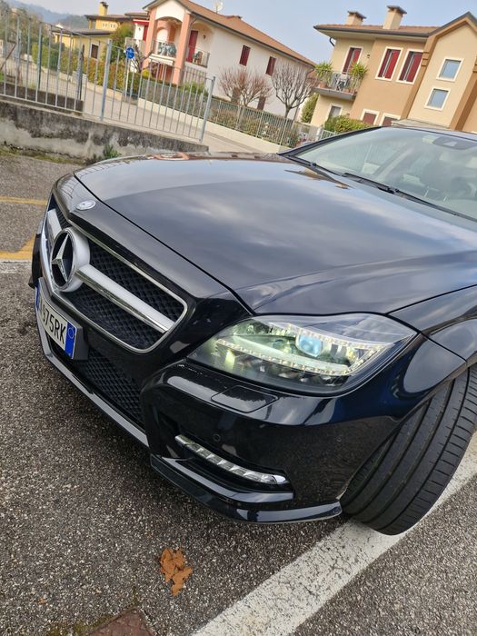 MERCEDES-BENZ CLS 2012 — imagine 4
