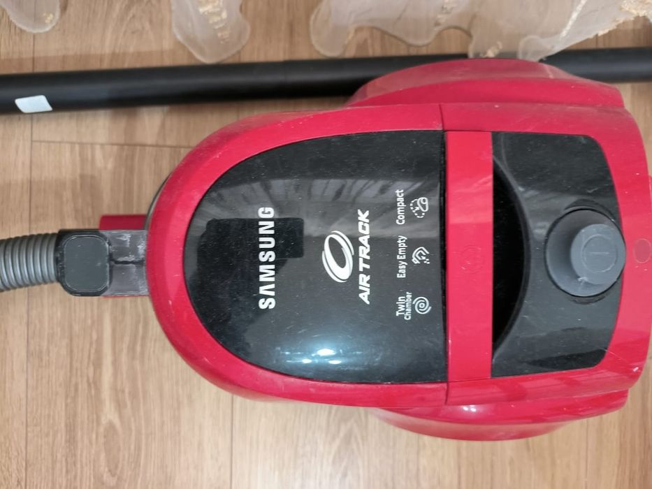 Пылесос Самсунг в отличном состоянии