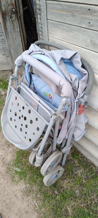 Продам   коляску