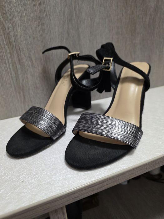 Sandale negre damă