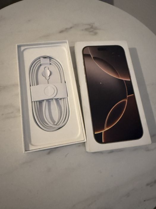 Оригинален кабел за зареждане İphone 16 pro max