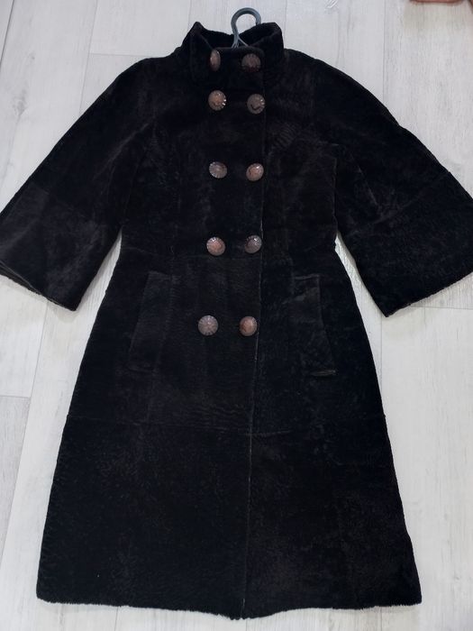 Шуба каракуль сатылады