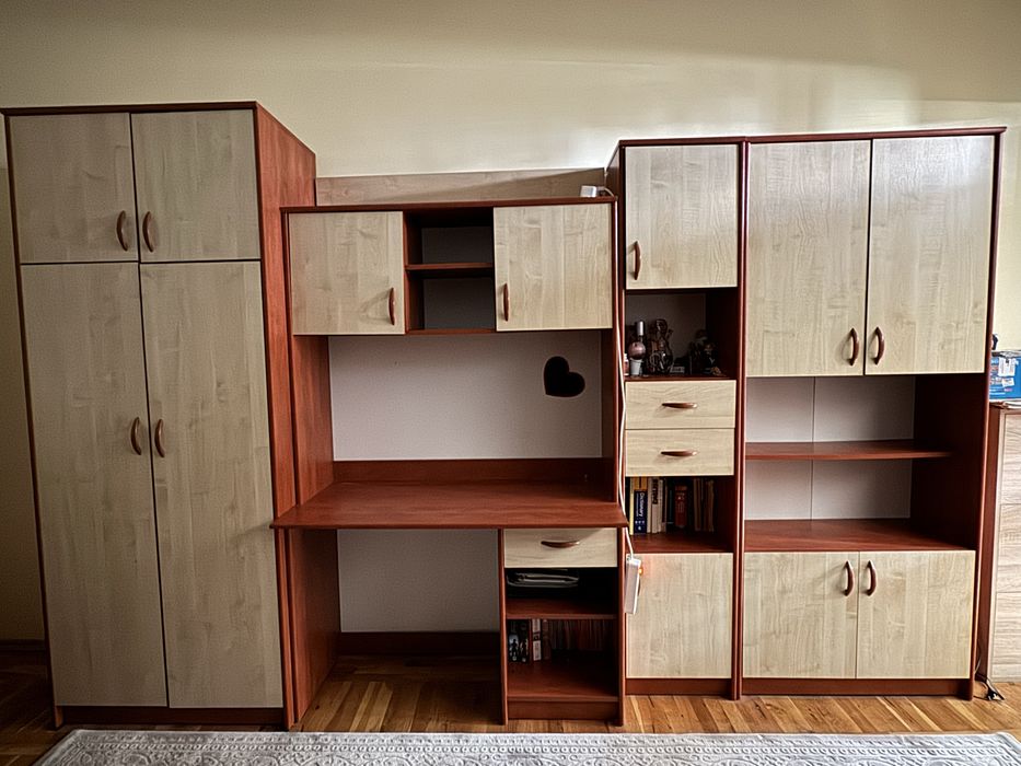 Мебели за стая