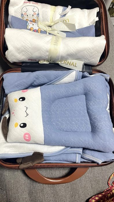 Детская одежда для новорожденных.