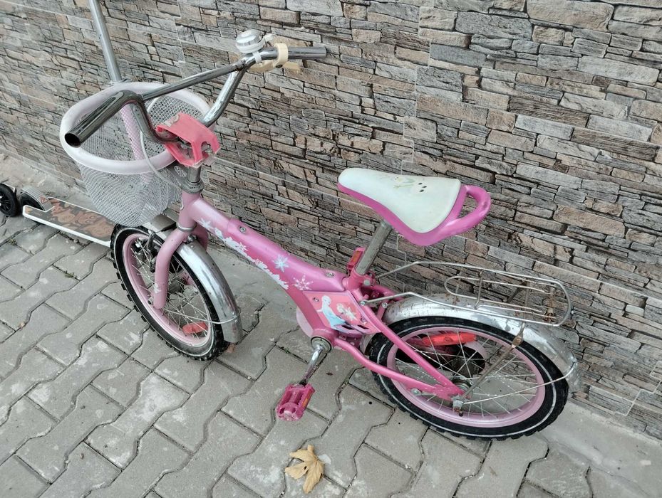 Детски розови колела и тротинетки за момичета