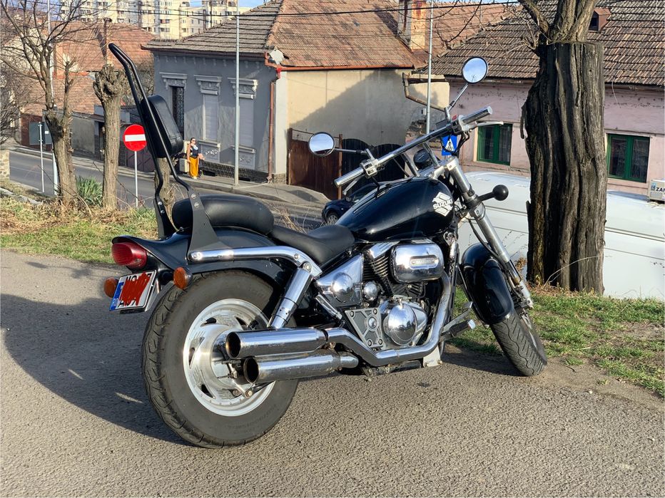 Motocicletă Suzuki Marauder 800 cmc – Gata de Aventură!