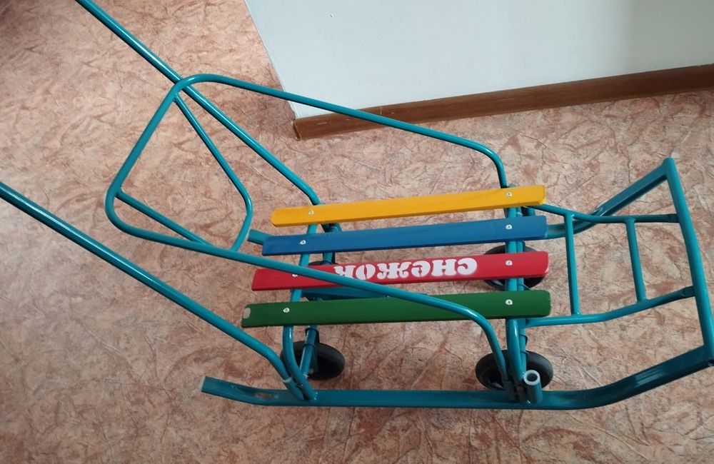 Сани продается НОВОЕ