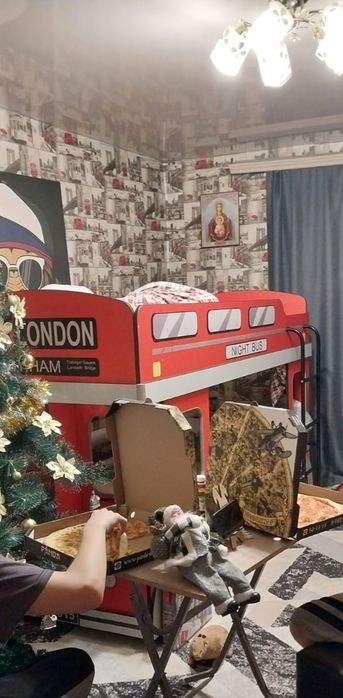 Отдам детскую кровать самовывоз