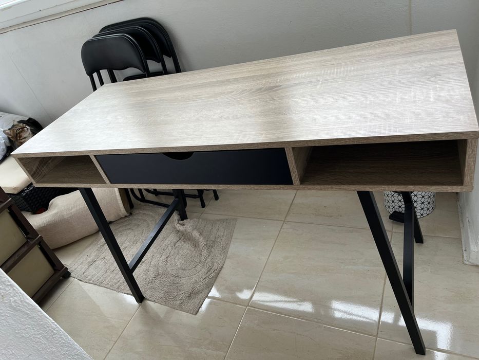 Birou de vanzare, ca nou