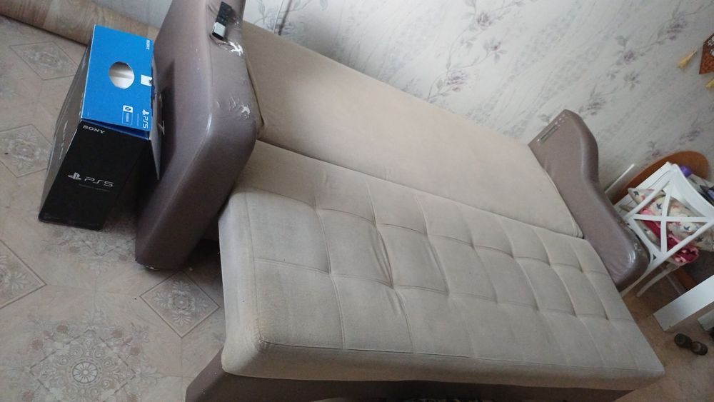 Диван отдам бесплатно
