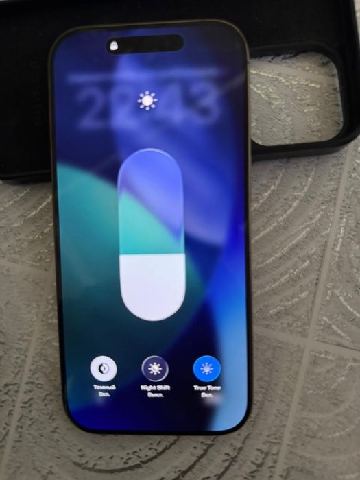 iPhone 16 pro 128 гб