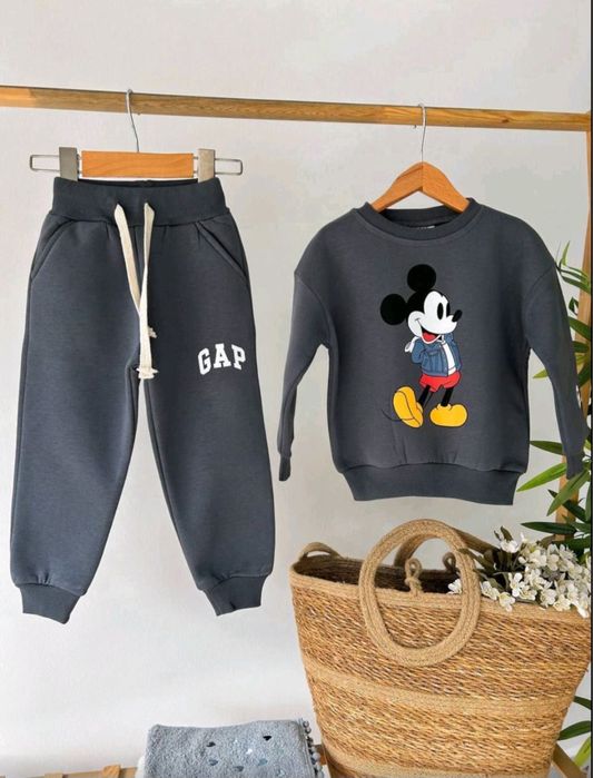 Спортен екип/анцунг от две части за деца и бебета