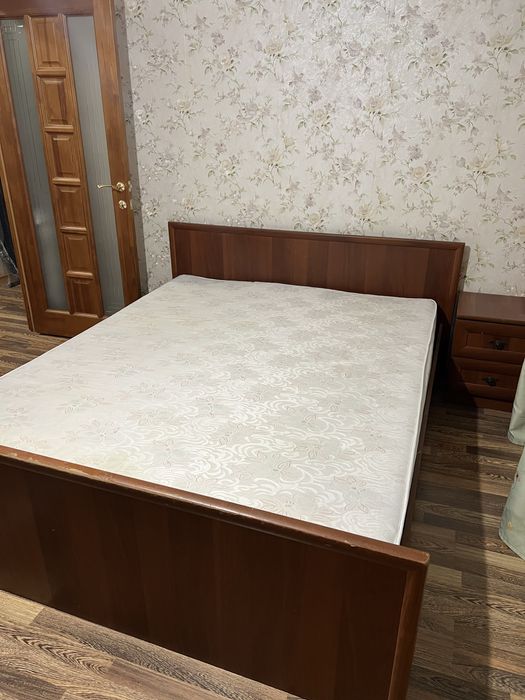 Спальний гарнитур из 7 предметов