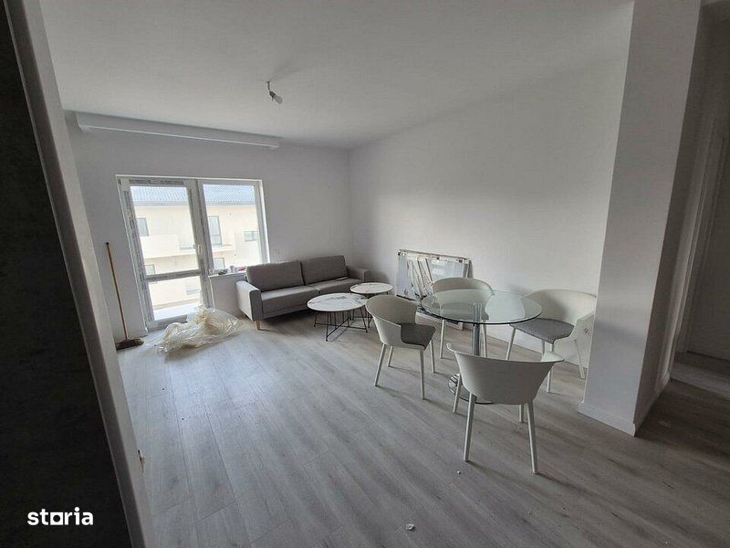 Apartament intabulat la CHEIE 3 camere cu gradina de 47 mp Doamna Stan — fotografia 2
