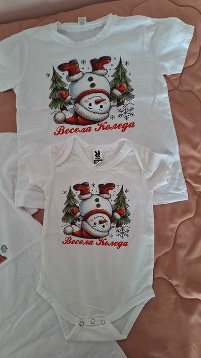 Комплект тениски за цялото семейство с коледни мотиви
