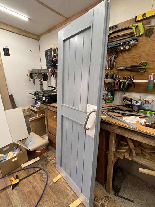 Дверь подьездная